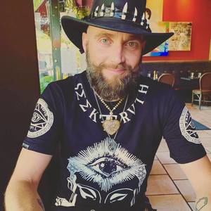 Meet your Posher, Jesse